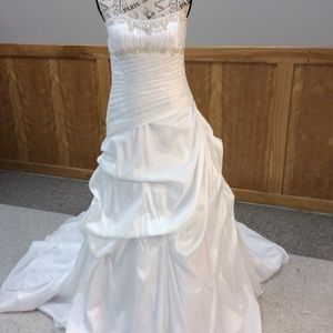 Alfred Angelo wedding Dress sz 12